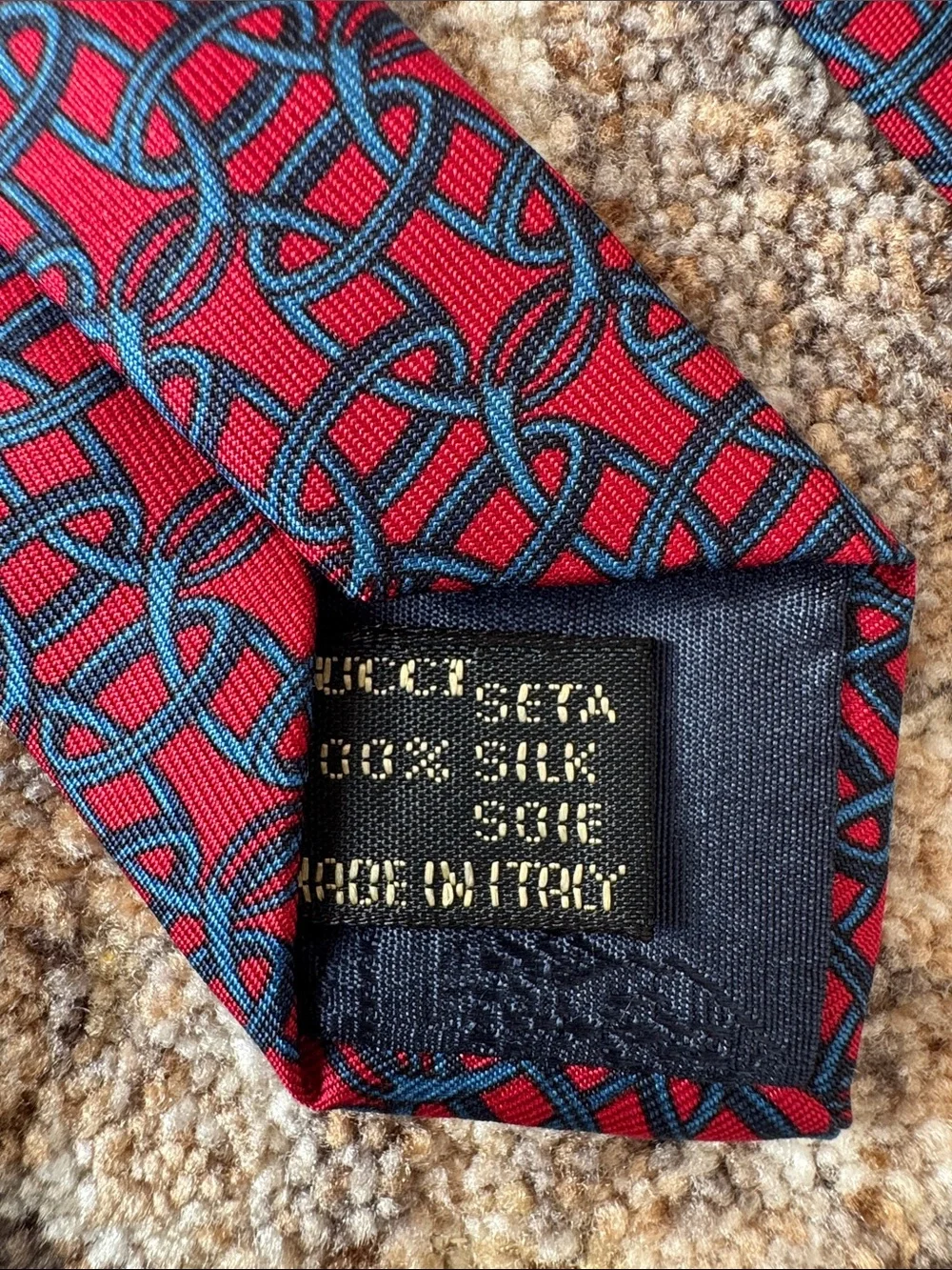 Gucci silk tie